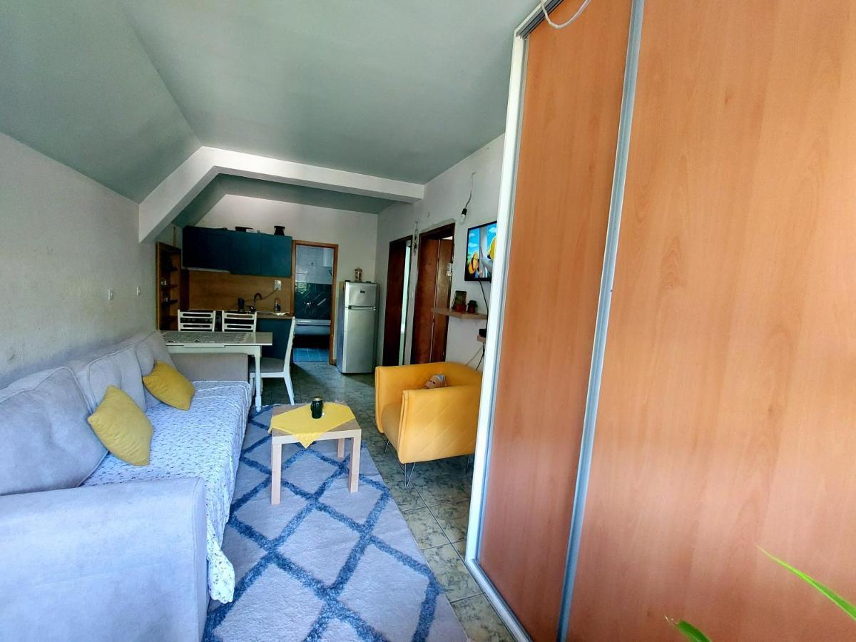 Incredible Apartment With A Mountain View - Matka Skopje Exterior foto